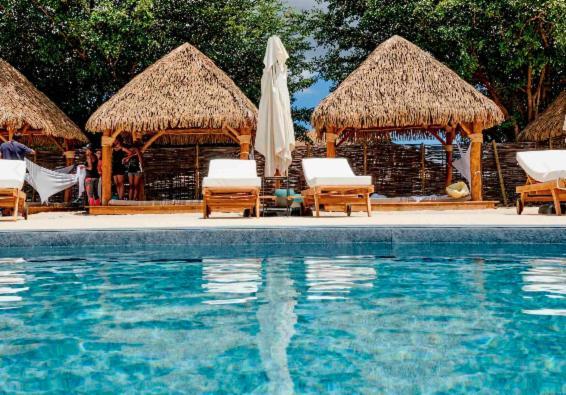 Katalea - Blue Dream, Plage, Piscine, Bar Grand-Bourg  Екстериор снимка